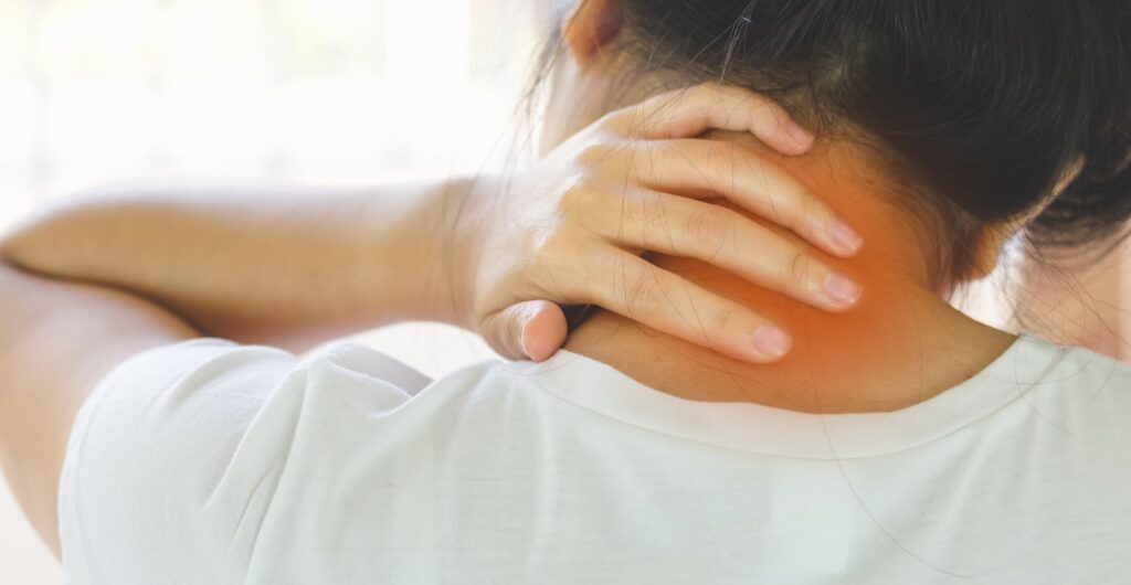 Spine Specialist in Dubai: When to See One & What Treatment Options Are Available